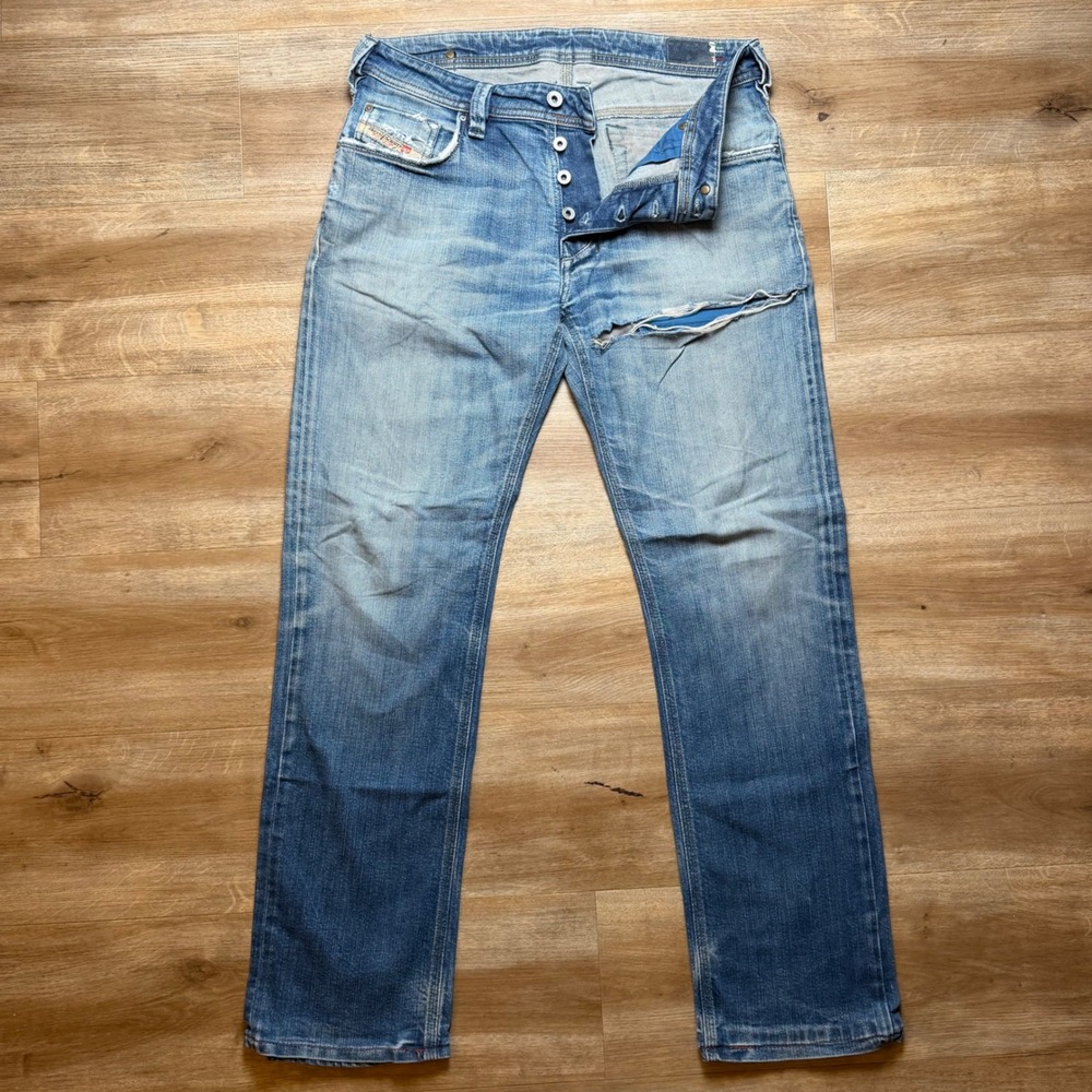 Diesel Yarik Jeans Mens 31 Blue Distressed Straight Leg Button Fly Made in Italy